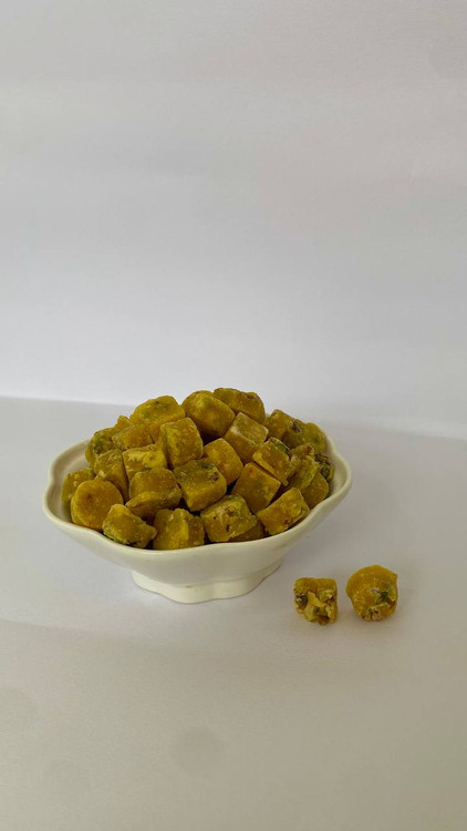 حبه قند زعفران پسته